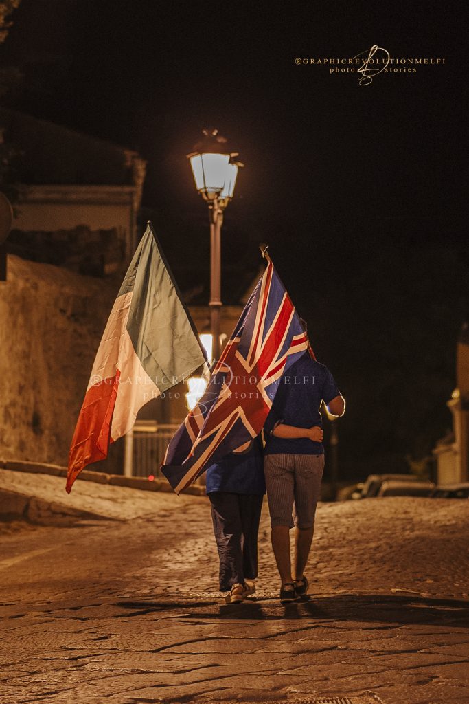 Italia Campione d'Europa 2021 i festeggiamenti a Melfi in Basilicata - melfi sfilata finale europei tricolore castello di melfi basilicata